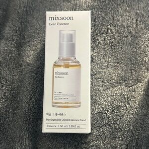 Mixsoon Bean Essence